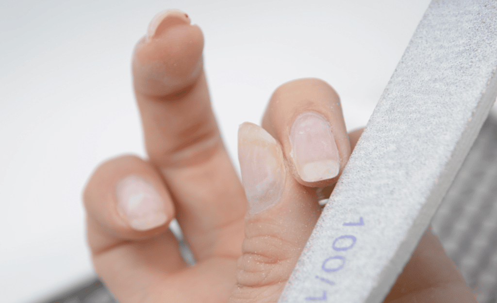 Comment enlever le gel de vos ongles ? Calcea.fr