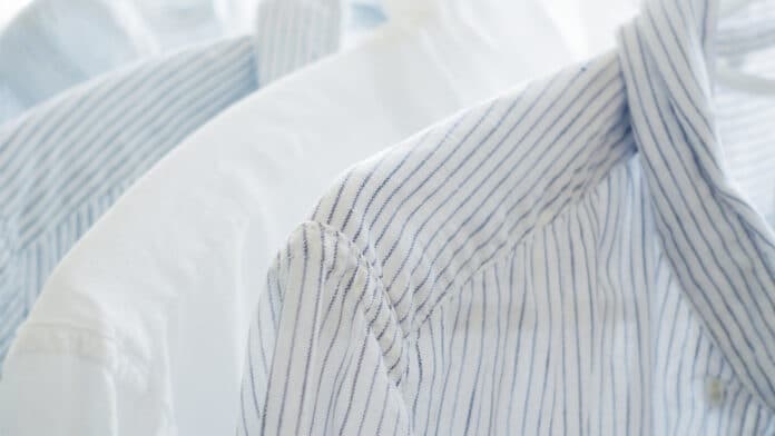 Comment repasser une chemise en lin ?